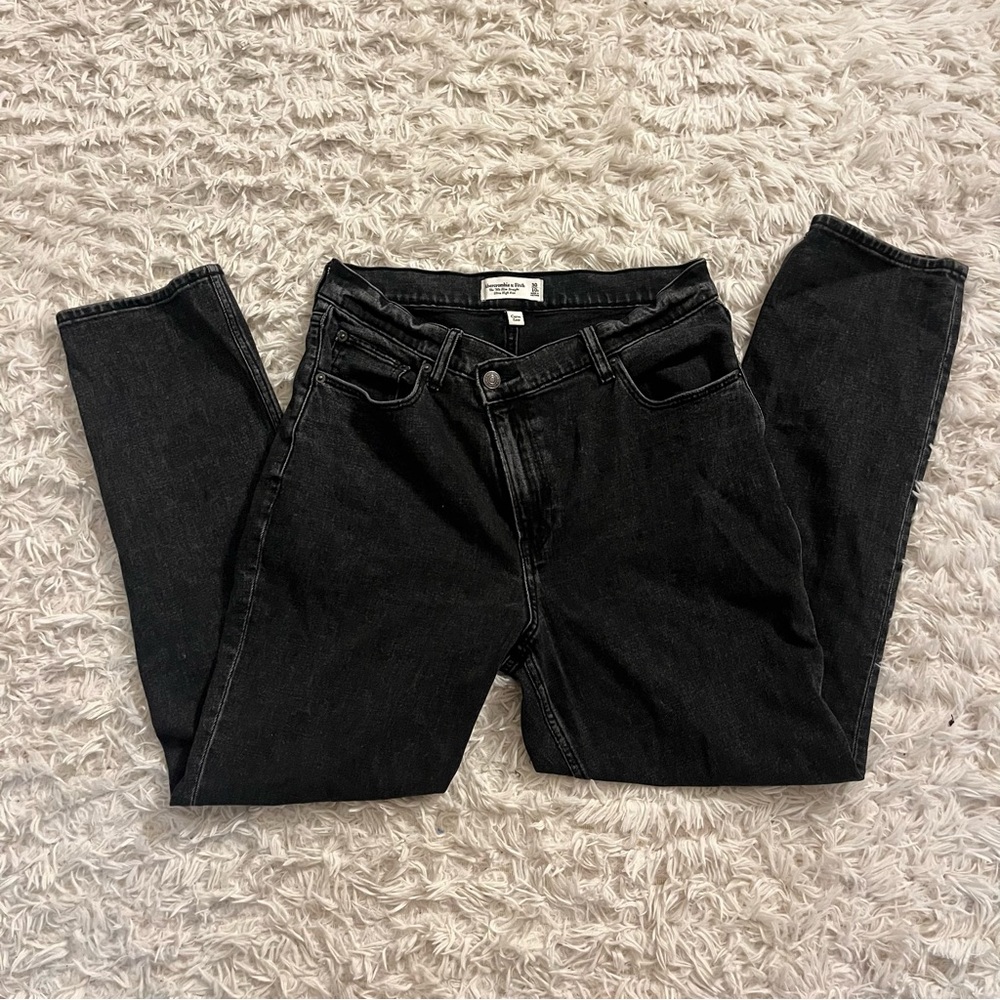 Abercrombie Curve Love Black High Waisted Crossover Straight Jeans 10 30 Short